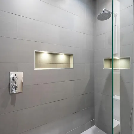 The Grand At Dukes Townhouse Apartamento *